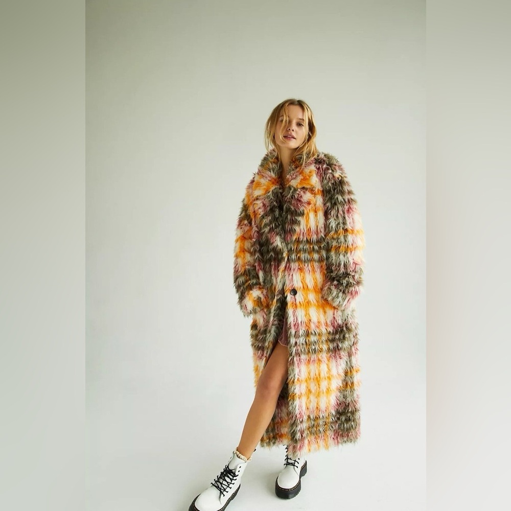 NWT Free People Cardi Plaid Faux Fur Coat $698 MSRP - Picture 6 of 16